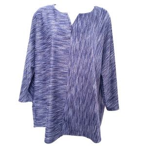 WEEKENDS BY CHICO’S Deep Navy -Blue Print V-Neck 3/4 Sleeve Top